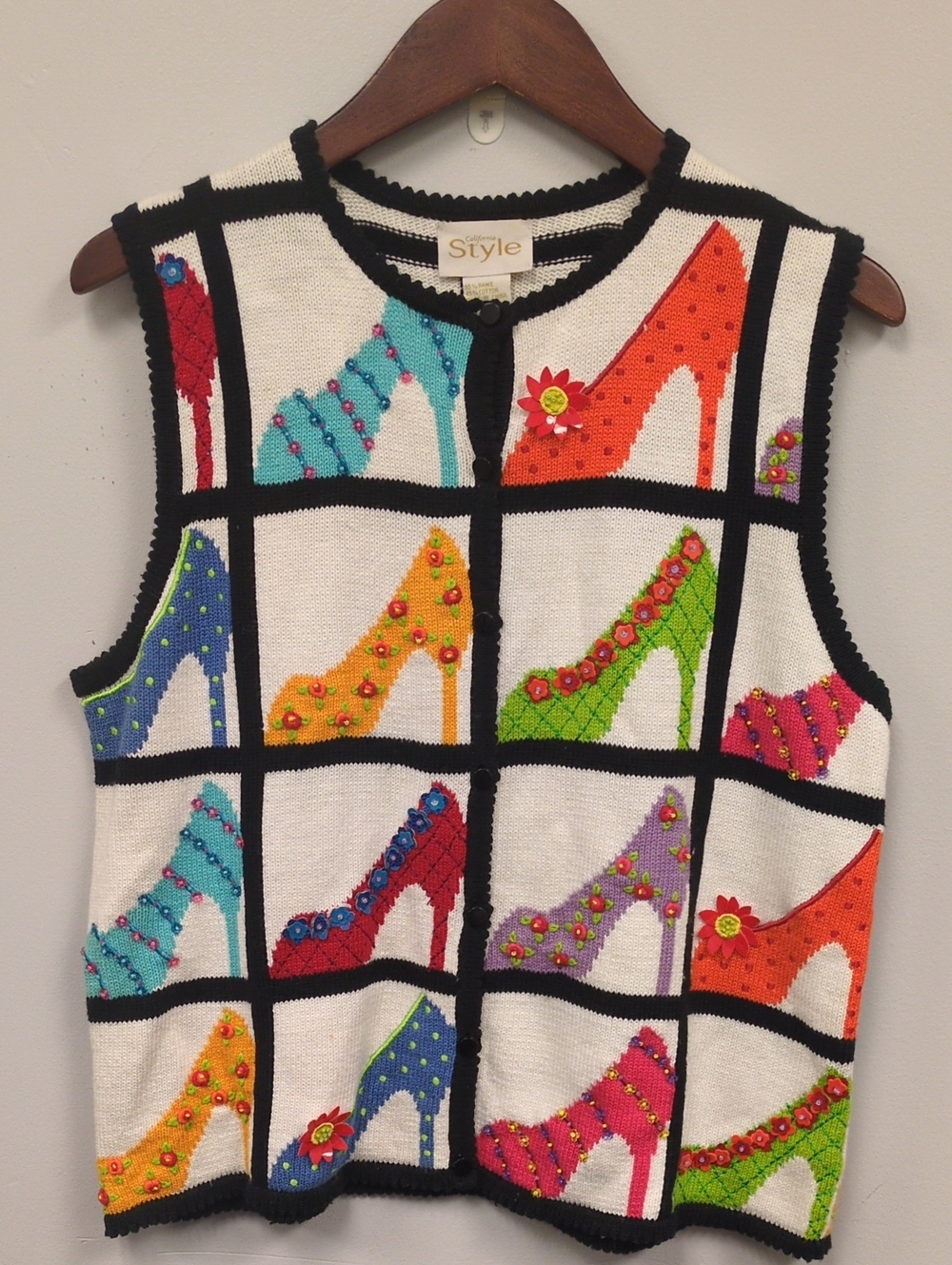 Multicolor Embellished Shoe-Print Sweater Vest - White/Multicolor